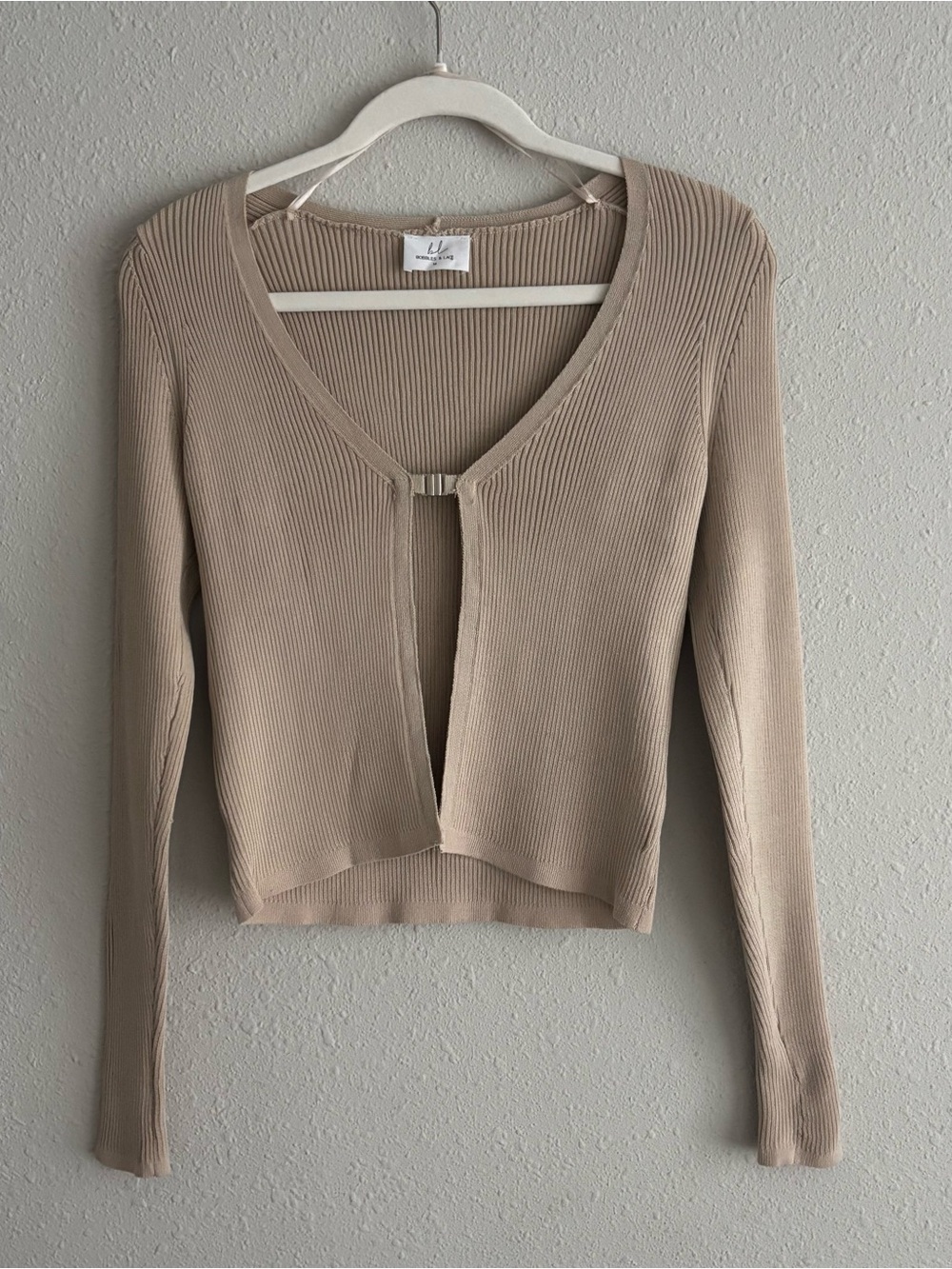 Beige Ribbed Cropped Knit Cardigan Top w/ Front Slit Detail